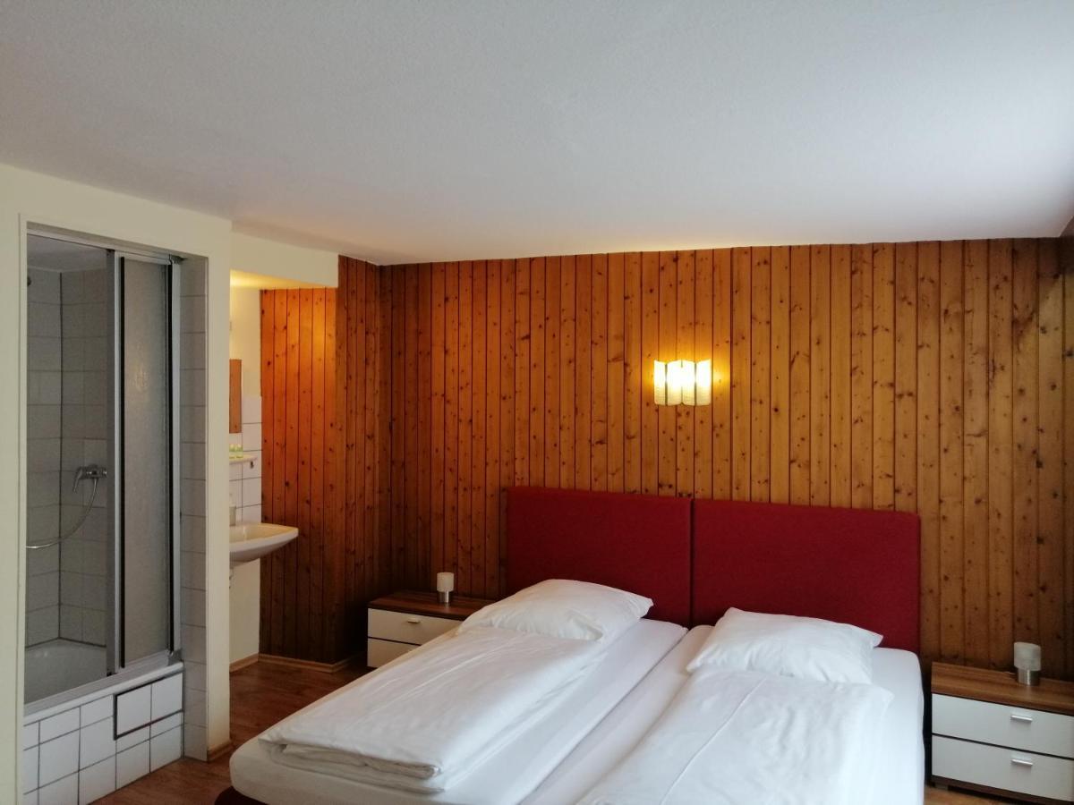 Hotel Garni Elisabeth Göppingen Værelse billede