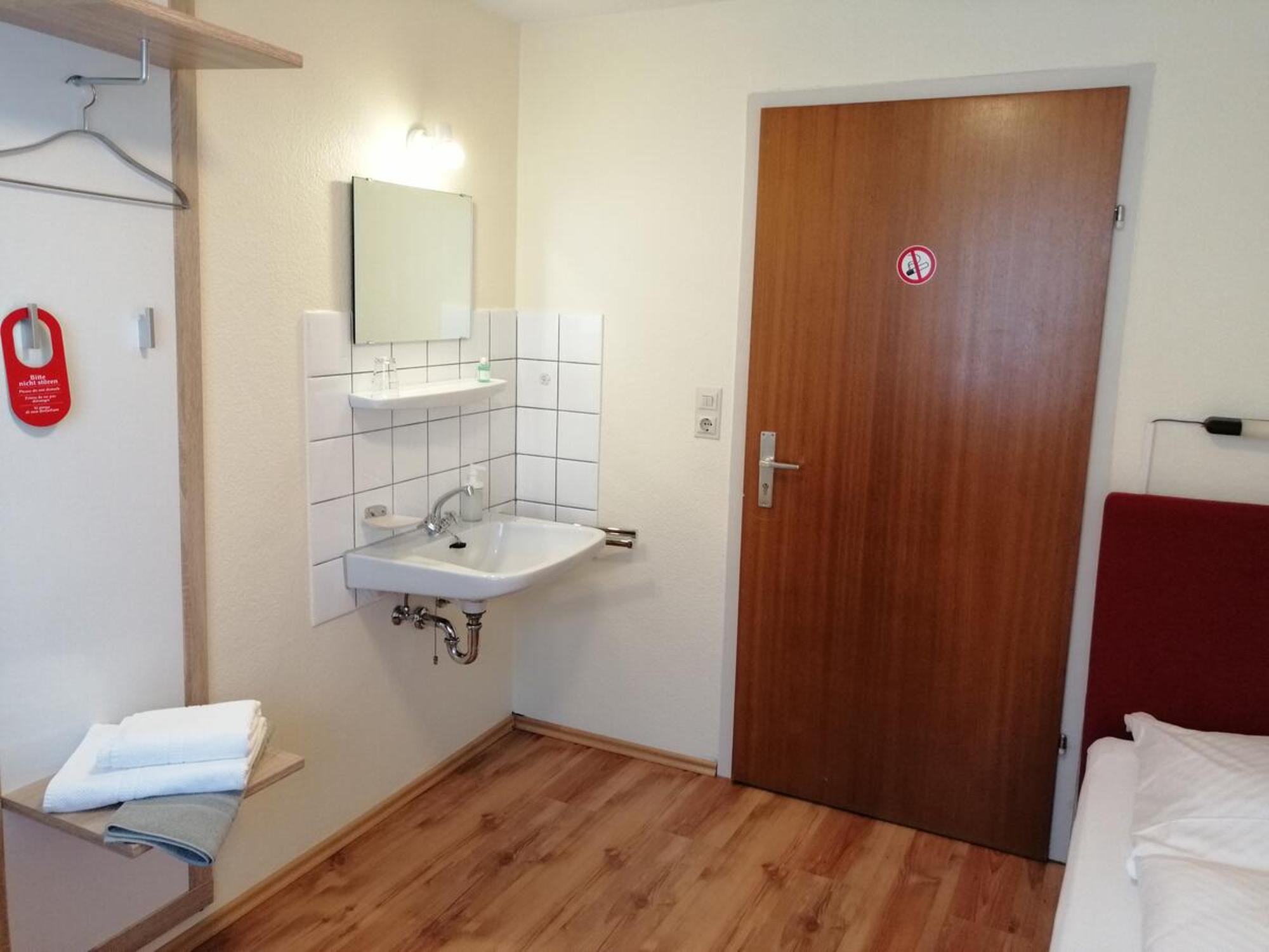 Hotel Garni Elisabeth Göppingen Værelse billede